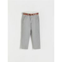 Pantaloni chino cu curea - gri deschis
