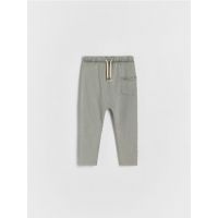Pantaloni de trening cu efect prespalat - verde
