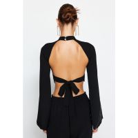 Bluza crop cu strasuri