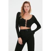 Bluza crop tricotata si striata