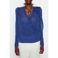 Bluza cu imprimeu cu buline si decolteu cache-coeur