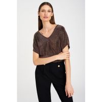 Bluza cu aspect stralucitor si bretele incrucisate pe partea din spate