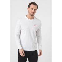 Bluza cu decolteu la baza gatului