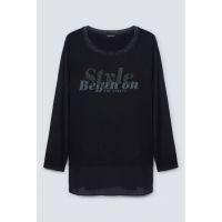 Bluza cu imprimeu text si terminatie din material transparent