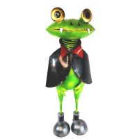 Decoratiune gradina Broasca Eduard vampirul