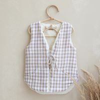 Babyly - Vesta pentru copii, reversibila, dublat, muselina carouri Bej si tesatura bucle Crem, Teddy by , 104 110, 3-5 ani