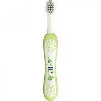 Periuta de dinti, Chicco, Design ergonomic, Cu peri ultra fini, Include un capac de protectie, 23x4.5x2.7cm, 6 luni-3 ani, Verde