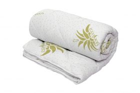 Set Aloe Vera Essence, 2 perne microfibra 50x70 cm si pilota matlasata 350g/mp, 180x200 cm