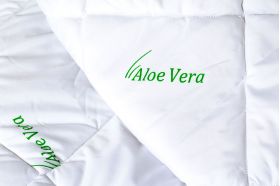 Pilota Aloe Vera 180x200, SomnART, matlasata, umplutura medie-groasa 300 gr/mp, pentru primavara - toamna