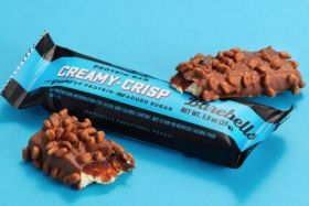 Baton Proteic Barebells Cu Crema Si Invelis Crocant 55g - GNC