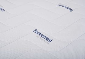 Saltea cu arcuri Somnomed Complete Care 4Family 180x200, înălțime 26 cm, spumă cu memorie, husa tratament antifungic, fermitate mediu-tare, sistem aerisire 3D