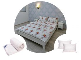 Pachet 1 Lenjerie de pat Ultrasleep, bumbac 100%, model flori + 1 pilota 180x200 + 2 perne 50x70