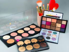 Set Machiaj Cadou Technic Galaxia, 6 produse
