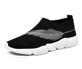 Adidași bărbați cu pene J2680 negru-alb 40