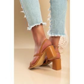 Sandale Cu Toc Patrat, Culoare Camel