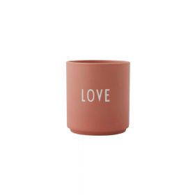 Cană roz/bej din porțelan 300 ml Love – Design Letters