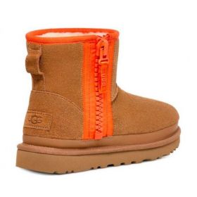 Ghete UGG Classic Mini Zipper Tape Logo