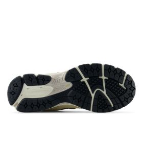 Pantofi sport New Balance 2002R