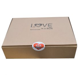 Love in a Box pentru Cainele Tau de Talie Mica, Editie Limitata "Luna Iubirii"