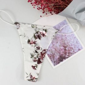 Floral brazilian cu corzi alb L