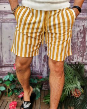 Pantaloni scurți de bărbați, Slim Fit, albi cu dungi galbene - PSC59