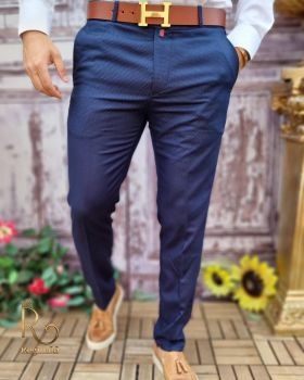 Pantaloni eleganți de bărbați, Bleumarin cu picatele, Slim Fit si Conici - PN690