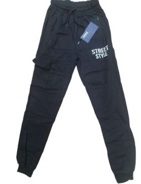 Pantaloni de trening vatuiti baieti Engros, model Street Style
