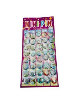 Insigna En-gros pentru copii, figurine animate, 3×3cm, diverse modele