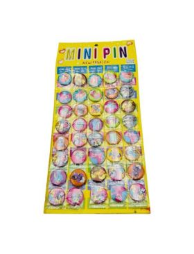 Insigna En-gros pentru copii, figurine animate, 3×3cm, diverse modele