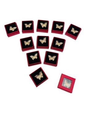 Set 24 Brose Martisor in cutiuta cu fereastra, 5×5cm, Fluturas Dragut, model 2024, en-gros