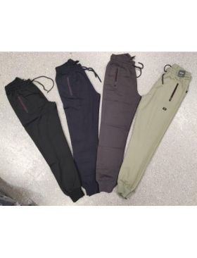 Pantaloni trening barbat Engros