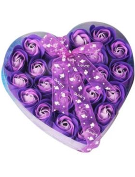 Cutie Flori sapun mov 24 buc , Forma inima, cu fundița 18 x 18 cm