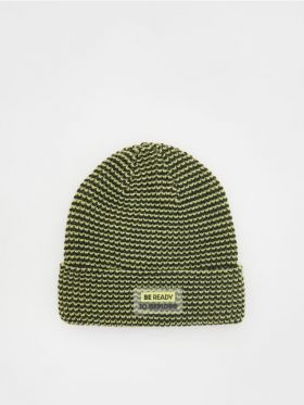 Sapca cu emblema - verde-galbui