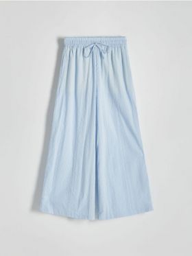 Pantaloni tip culotte - albastru-pal