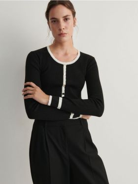 Pulover cu cusatura contrastanta - negru