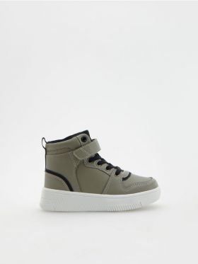 Pantofi sport inalti - verde-oliv deschis