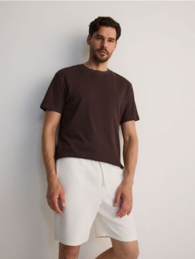 MEN`S SHORTS - crem