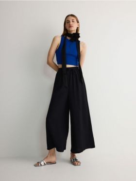 Pantaloni tip culotte - negru