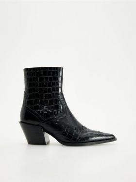 Cizme cowboy, din piele reliefata - negru