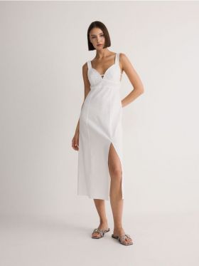 Rochie cu adaos de in - alb