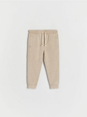 Joggeri cu efect prespalat - bej