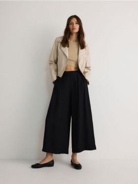 Pantaloni culotte din viscoza - negru