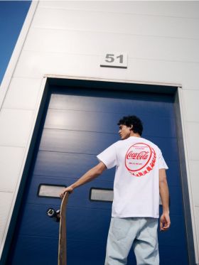 Tricou oversized cu imprimeu Coca-Cola - alb