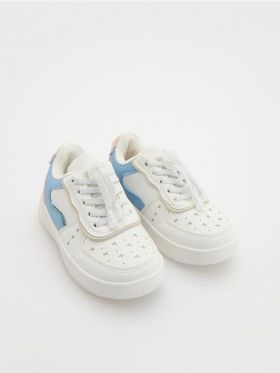 GIRLS` SNEAKERS - alb