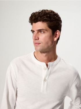 Tricou cu maneca lunga Henley - crem