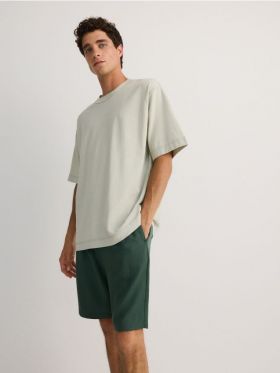 Tricou boxy din bumbac - verde-pal