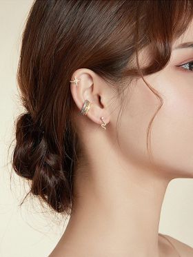 Cercel ear cuff argint 925, JW975, model cu pietre, placat cu aur