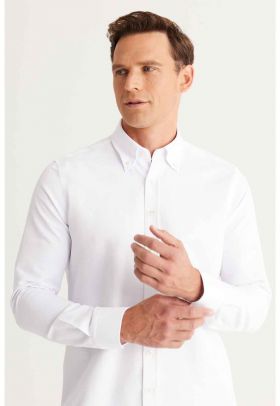 Camasa slim fit cu guler fixat cu nasturi