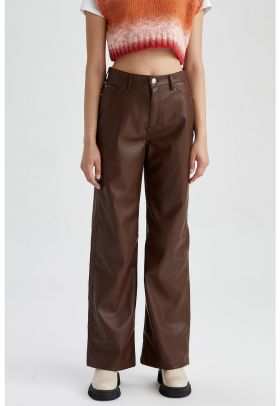 Pantaloni de piele ecologica cu talie inalta