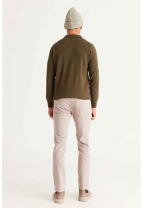 Blugi slim fit cu talie medie
